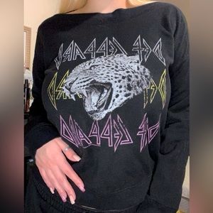 Maurice’s crew neck sweatshirt